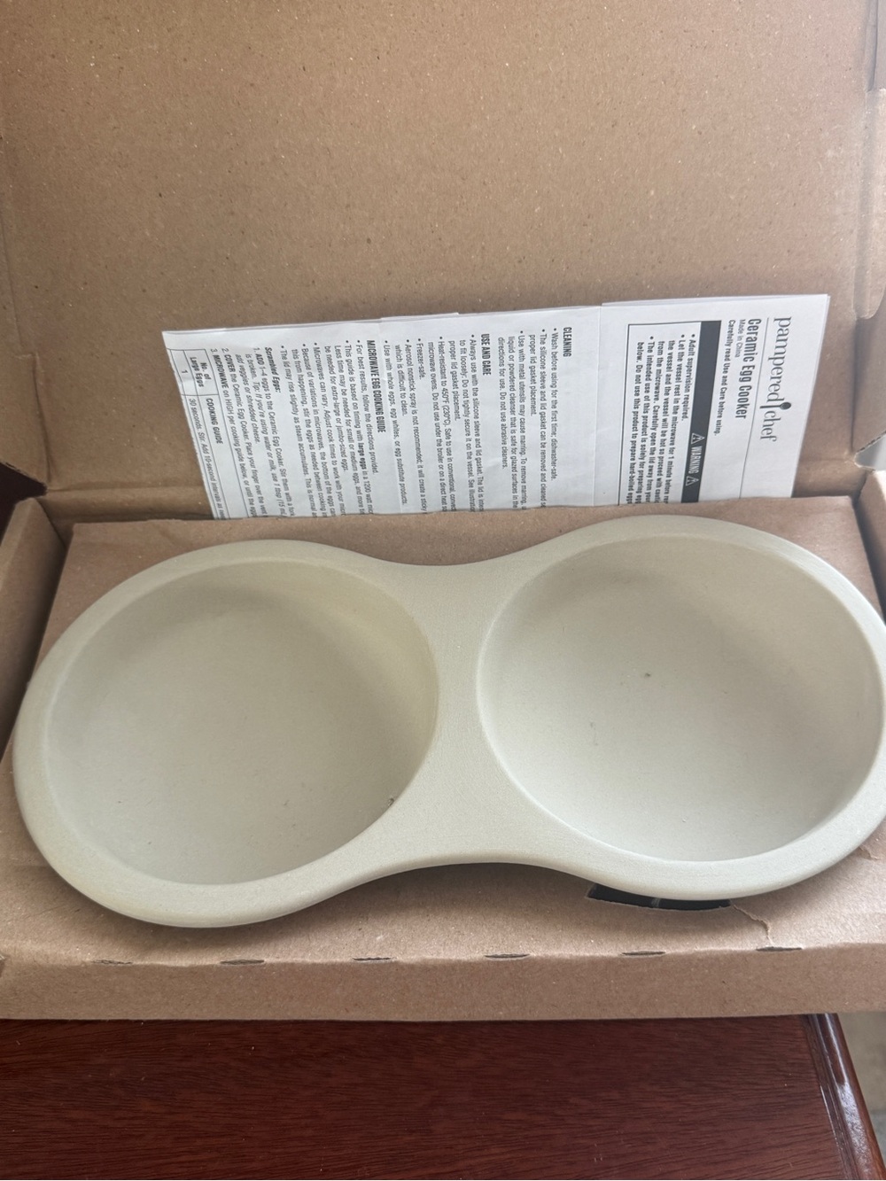 Pampered Chef microwave stoneware Egg Cooker 1372 open box